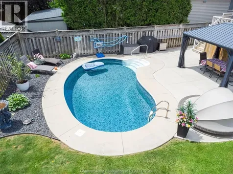 40 Enclave Place Chatham ON N7L 5R8