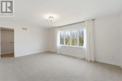 25 Del Ray Crescent Wasaga Beach ON L9Z 0N7