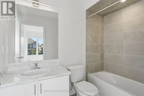 25 Del Ray Crescent Wasaga Beach ON L9Z 0N7