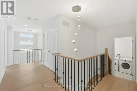 25 Del Ray Crescent Wasaga Beach ON L9Z 0N7