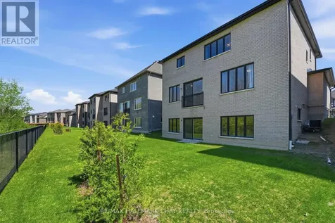 25 Del Ray Crescent Wasaga Beach ON L9Z 0N7
