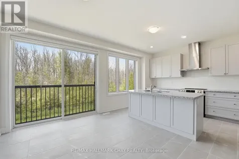 25 Del Ray Crescent Wasaga Beach ON L9Z 0N7