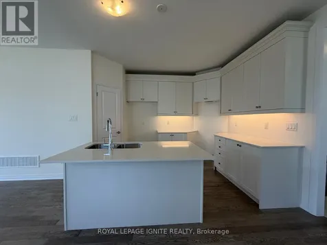 535 Hudson Crescent Midland ON L4R 0J2