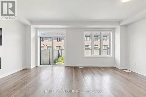 8 Hewison Avenue Richmond Hill ON L4S 0J2