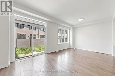 8 Hewison Avenue Richmond Hill ON L4S 0J2