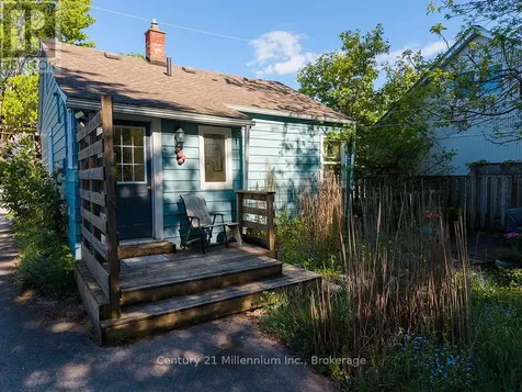 444 Maple Street Collingwood ON L9Y 2R9