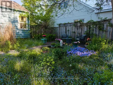 444 Maple Street Collingwood ON L9Y 2R9