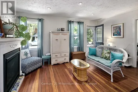 444 Maple Street Collingwood ON L9Y 2R9