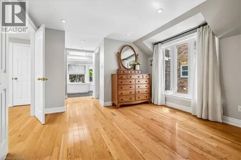 1229 Old Post Drive Oakville ON L6M 1A5