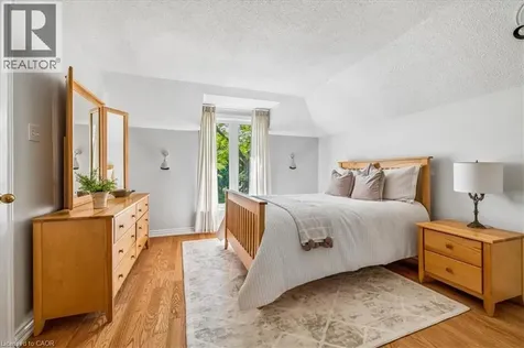 1229 Old Post Drive Oakville ON L6M 1A5