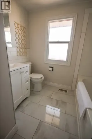 62 Gill Street Sudbury ON P3E 1W5