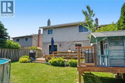 7 Rembrandt Drive Grimsby ON L3M 4Z6