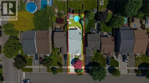 7 Rembrandt Drive Grimsby ON L3M 4Z6