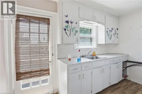176 Bertie Street Fort Erie ON L2A 1Z1