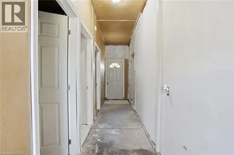 176 Bertie Street Fort Erie ON L2A 1Z1