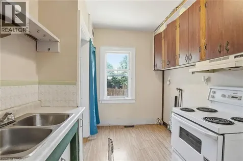 176 Bertie Street Fort Erie ON L2A 1Z1