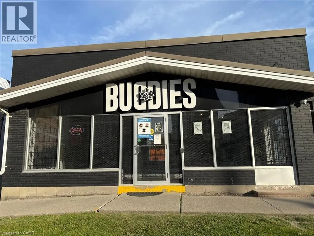 25 University Avenue East Waterloo ON N2J 2V9