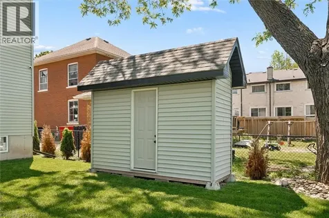 445 Garden Street Cambridge ON N3H 4E1