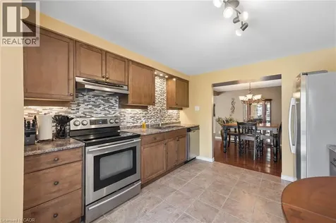 236 Kingswood Drive Kitchener ON N2E 2K2