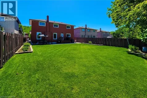 56 Teak Street Stoney Creek ON L8G 4W5
