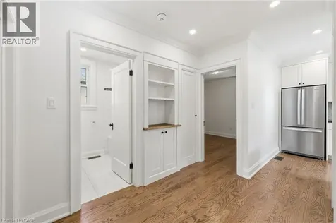 87 Empress Avenue Hamilton ON L9A 1M5
