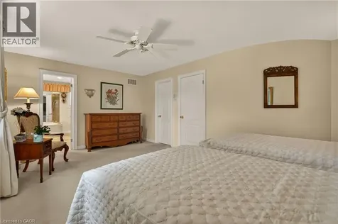 21 Fern Avenue Waterdown ON L0R 2H0