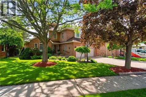21 Fern Avenue Waterdown ON L0R 2H0