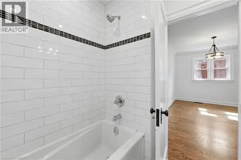 87 Empress Avenue Hamilton ON L9A 1M5