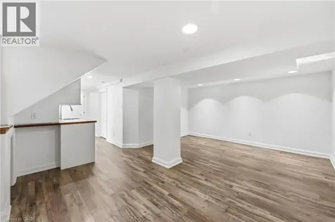 87 Empress Avenue Hamilton ON L9A 1M5
