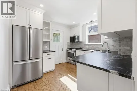 87 Empress Avenue Hamilton ON L9A 1M5