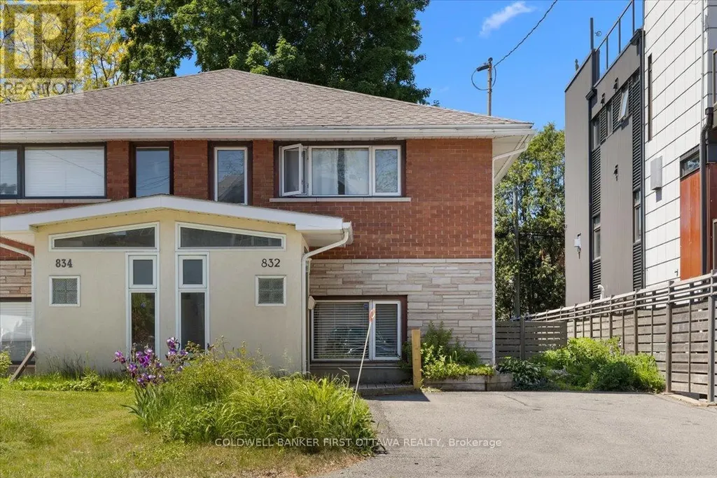 832 Ivanhoe Avenue Ottawa ON K2B 5S3