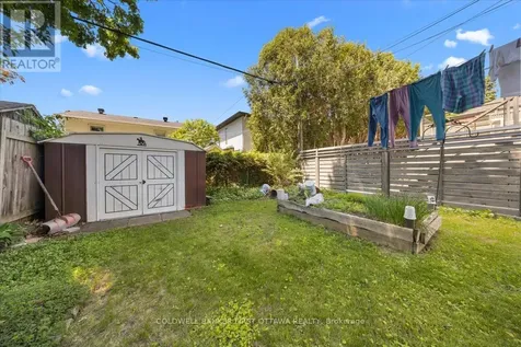 832 Ivanhoe Avenue Ottawa ON K2B 5S3