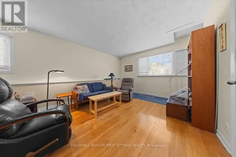 832 Ivanhoe Avenue Ottawa ON K2B 5S3