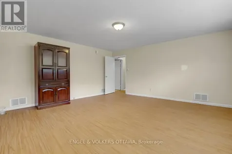765 Springland Drive Ottawa ON K1V 6L9