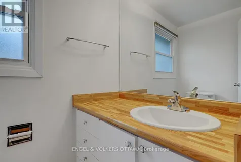 765 Springland Drive Ottawa ON K1V 6L9