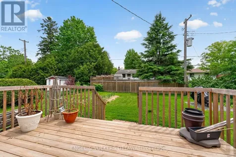 2548 Hanlon Avenue Ottawa ON K2B 7X4