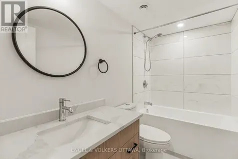 35 Monk Street Ottawa ON K1S 3Y7
