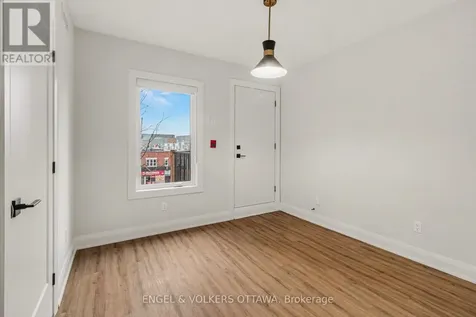 35 Monk Street Ottawa ON K1S 3Y7