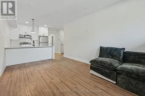 35 Monk Street Ottawa ON K1S 3Y7
