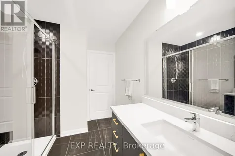 263 Bankside Way Ottawa ON K2J 7M8
