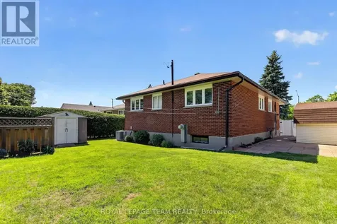 2390 Cheshire Road Ottawa ON K2C 1G3