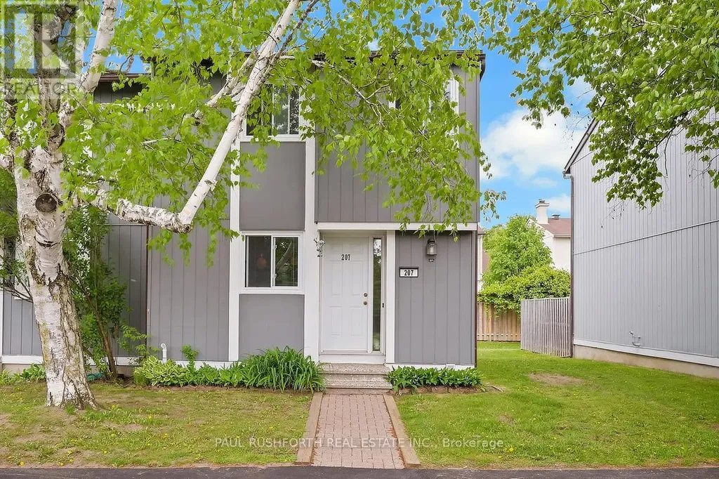 207 Thistledown Court Ottawa ON K2J 1N1