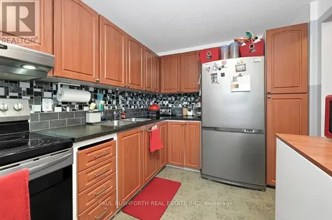 207 Thistledown Court Ottawa ON K2J 1N1