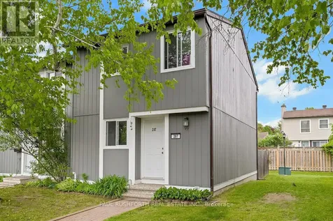 207 Thistledown Court Ottawa ON K2J 1N1