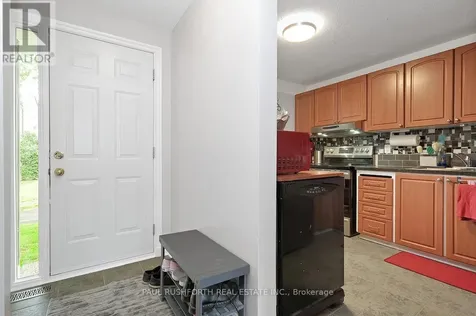 207 Thistledown Court Ottawa ON K2J 1N1