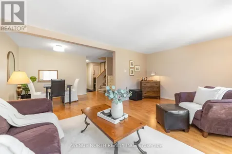 1897 Stonehenge Crescent Ottawa ON K1B 4N7