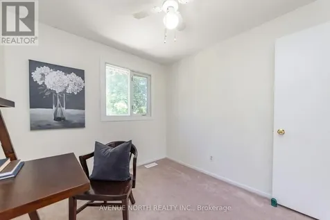 1897 Stonehenge Crescent Ottawa ON K1B 4N7