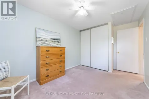 1897 Stonehenge Crescent Ottawa ON K1B 4N7