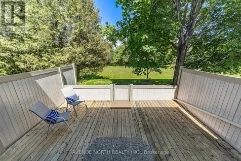 1897 Stonehenge Crescent Ottawa ON K1B 4N7