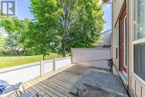 1897 Stonehenge Crescent Ottawa ON K1B 4N7